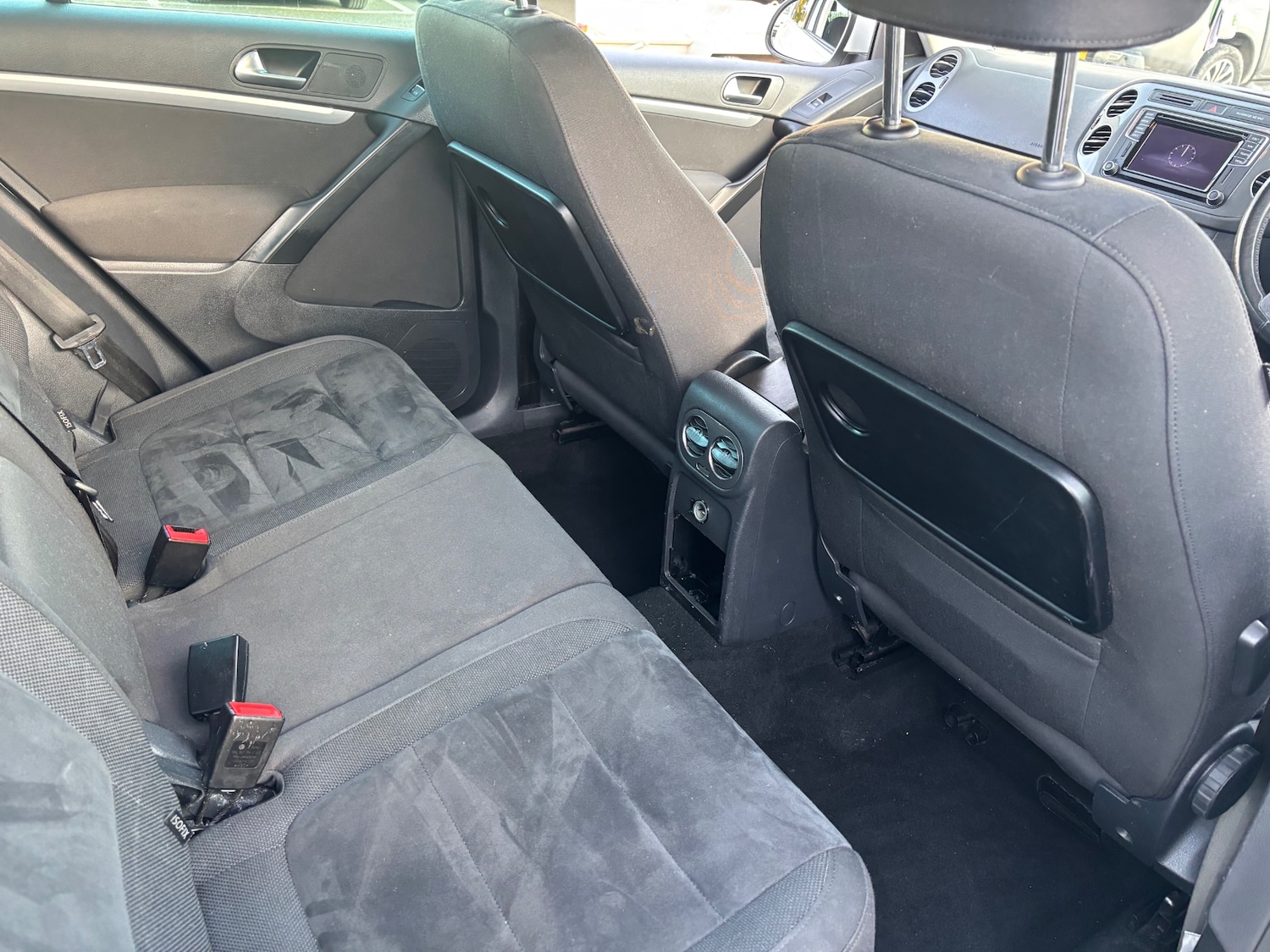 Used Volkswagen Tiguan 2015 for sale - 76391407: Photo 3