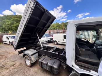 Used Nissan Cabstar 2016 for sale - 74785108: Photo