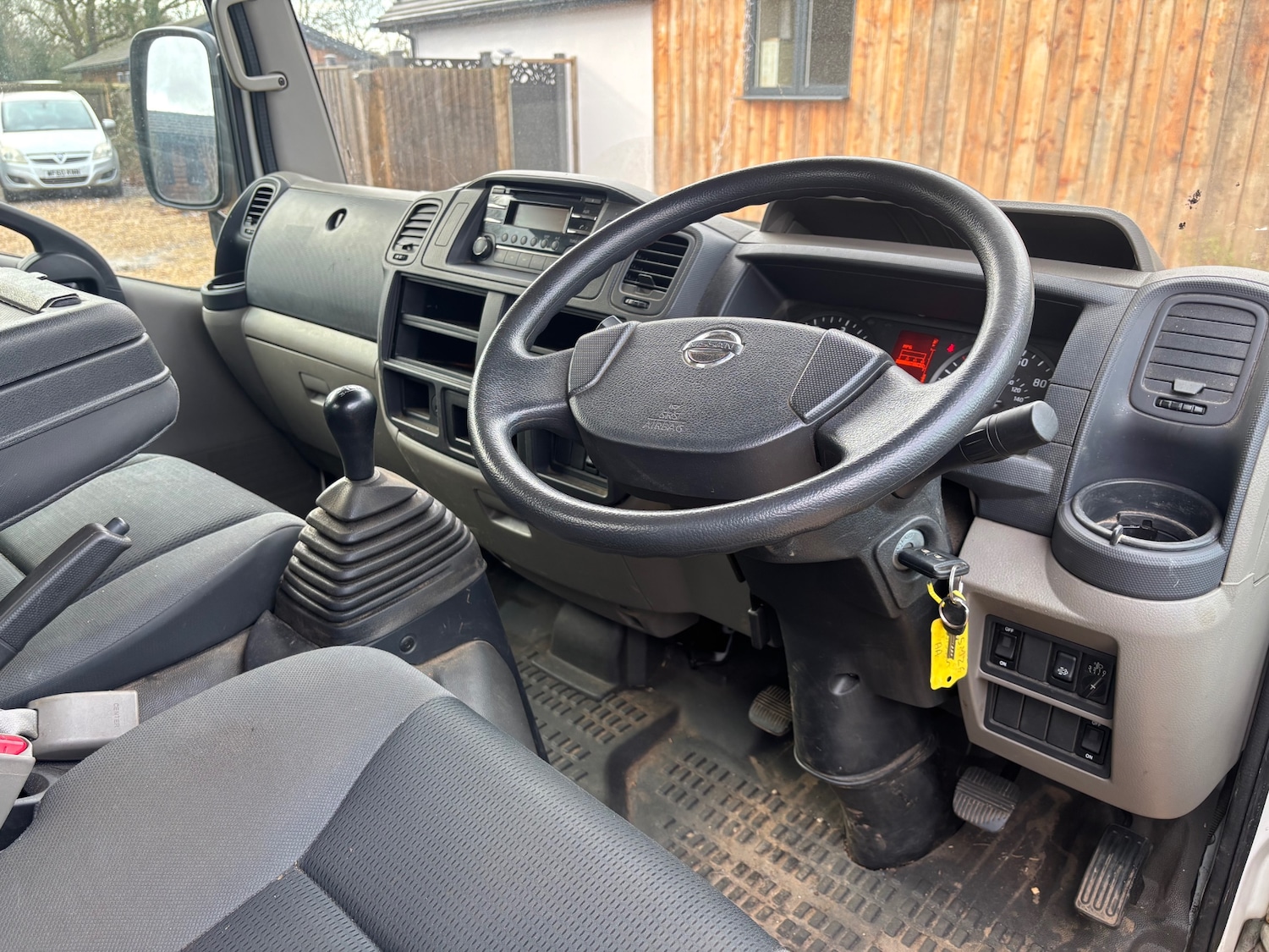 Used Nissan Cabstar 2016 for sale - 77392334: Photo 2