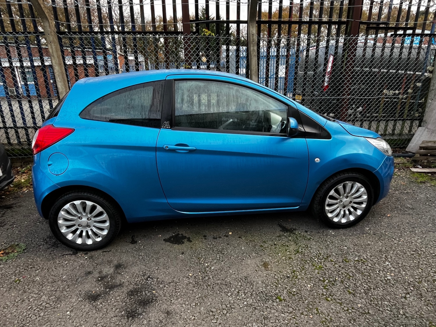 Used Ford Ka 2010 for sale - 76611085: Photo 3