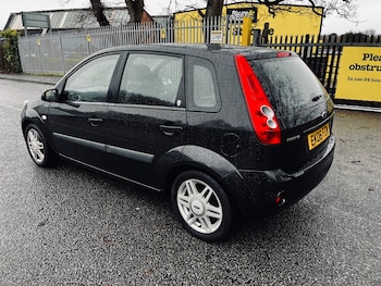 Used Ford Fiesta 2006 for sale - 77149683: Photo