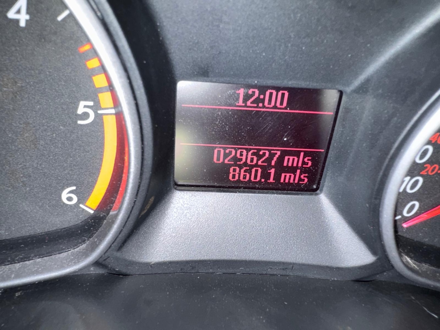 Used Ford Galaxy 2009 for sale - 77656425: Photo 4