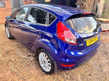 Used Ford Fiesta 2014 for sale - 76058245: Photo 4