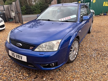 2004 - 3.0 V6 ST220 5dr [6]