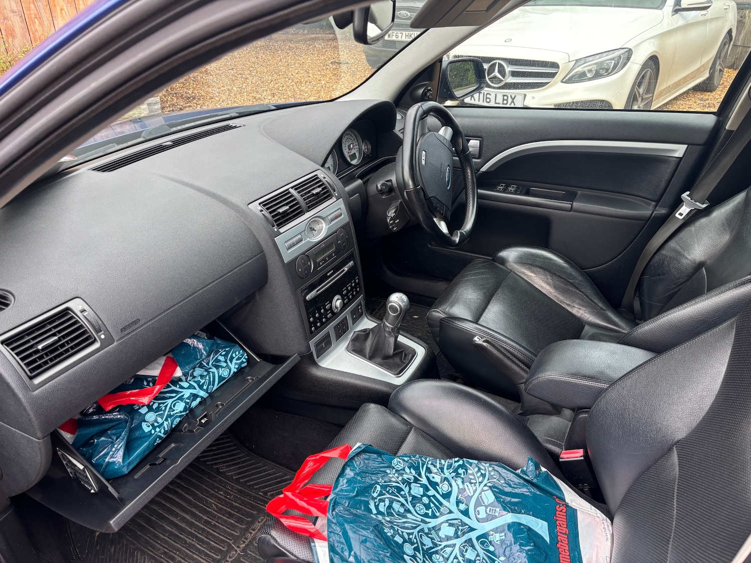 Used Ford Mondeo 2004 for sale - 77363659: Photo 3