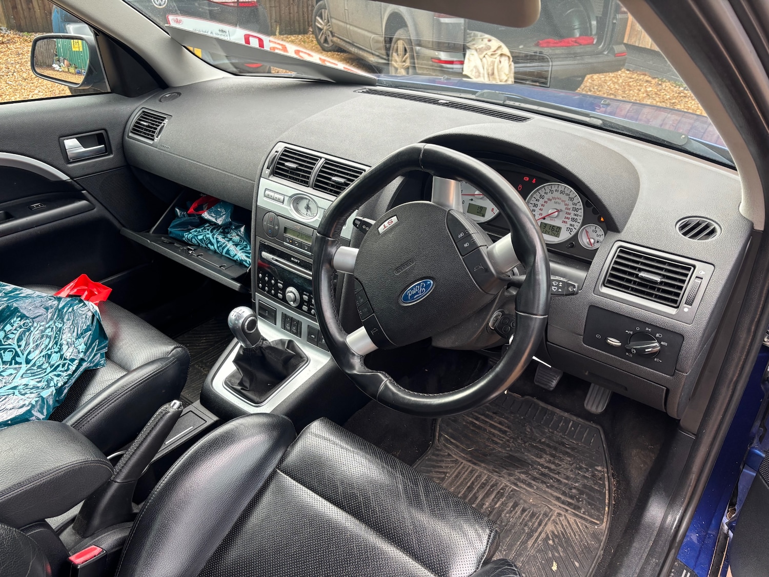 Used Ford Mondeo 2004 for sale - 77363659: Photo 7