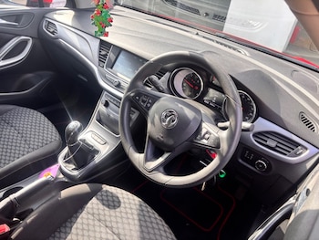 Used Vauxhall Astra 2017 for sale - 75637551: Photo