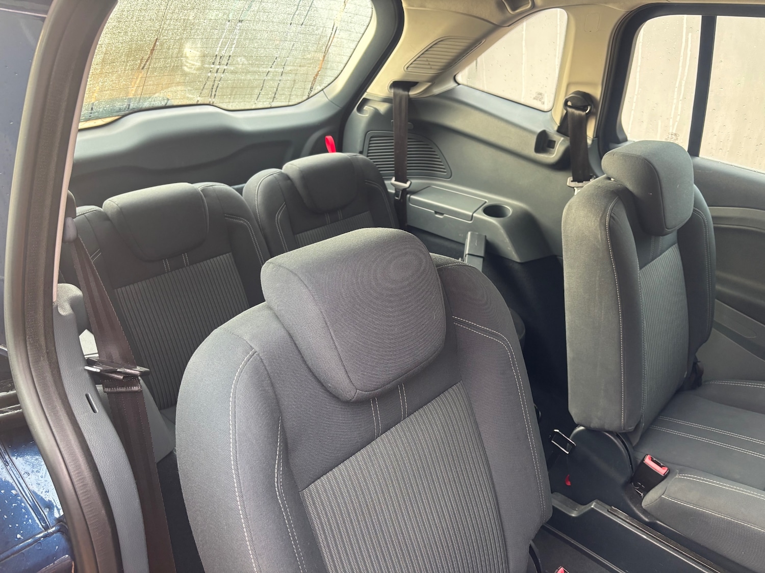 Used Ford Grand C-Max 2011 for sale - 76411845: Photo 4