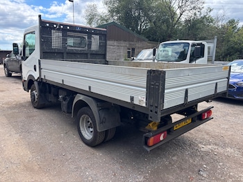 Used Nissan Cabstar 2017 for sale - 79074215: Photo