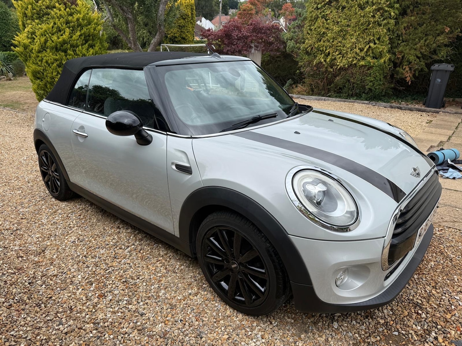 Used MINI Convertible 2018 for sale - 76391422: Photo 1