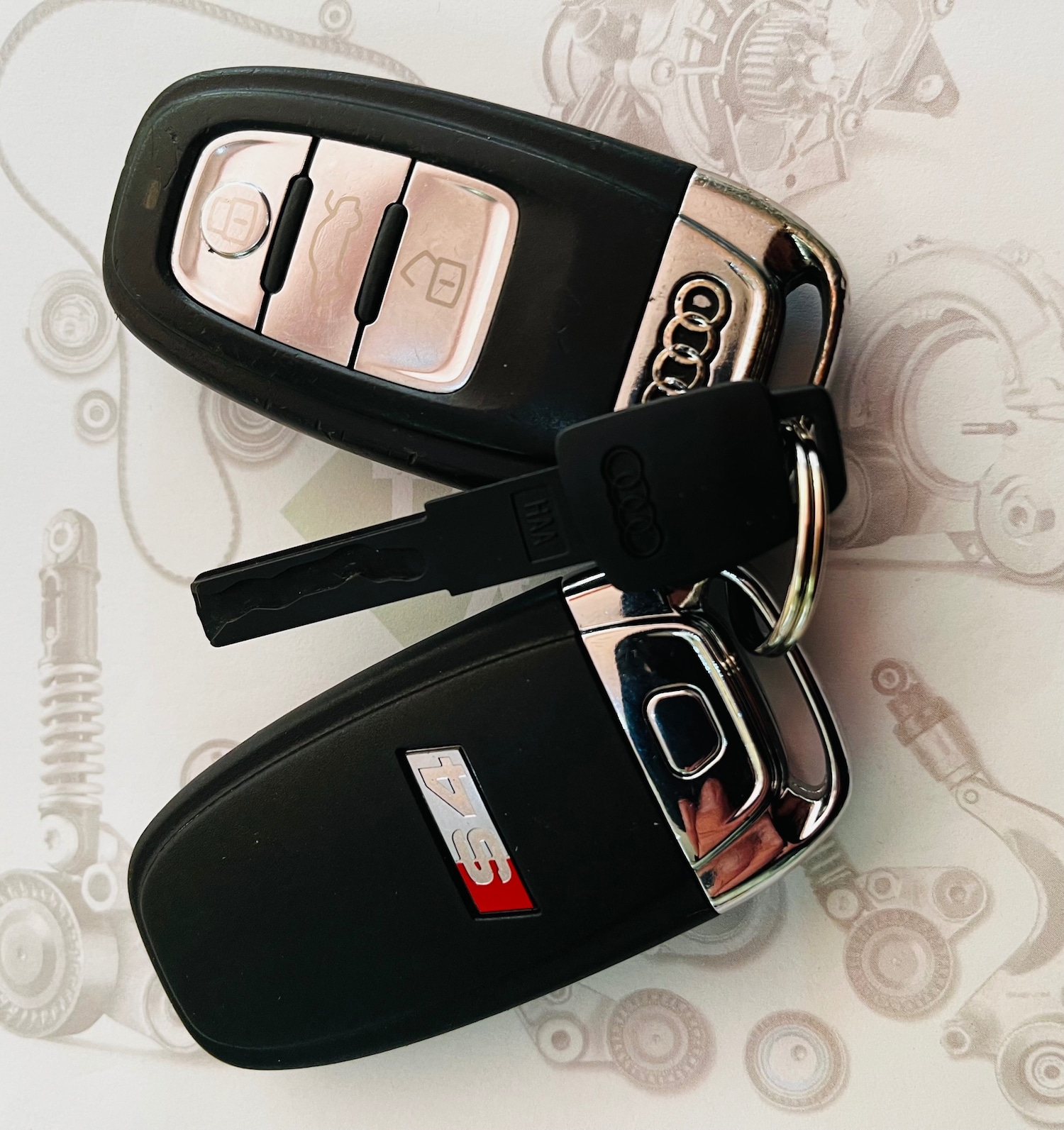 Used Audi A4 2013 for sale - 77729606: Photo 13