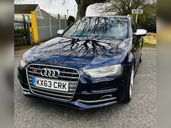 2013 (63) - S4 Quattro 5dr S tronic