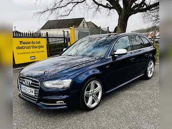 Used Audi A4 2013 for sale - 77729606: Photo
