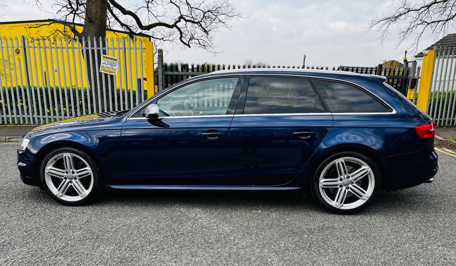 Used Audi A4 2013 for sale - 77729606: Photo 4