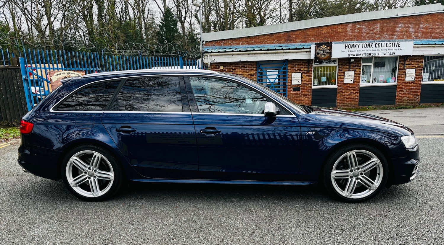 Used Audi A4 2013 for sale - 77729606: Photo 7