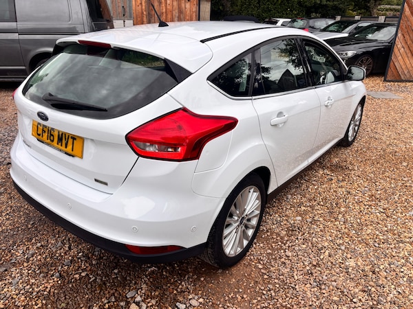 Used Ford Focus 2016 for sale - 74853474: Photo 4