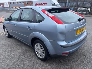 Used Ford Focus 2006 for sale - 77392354: Photo