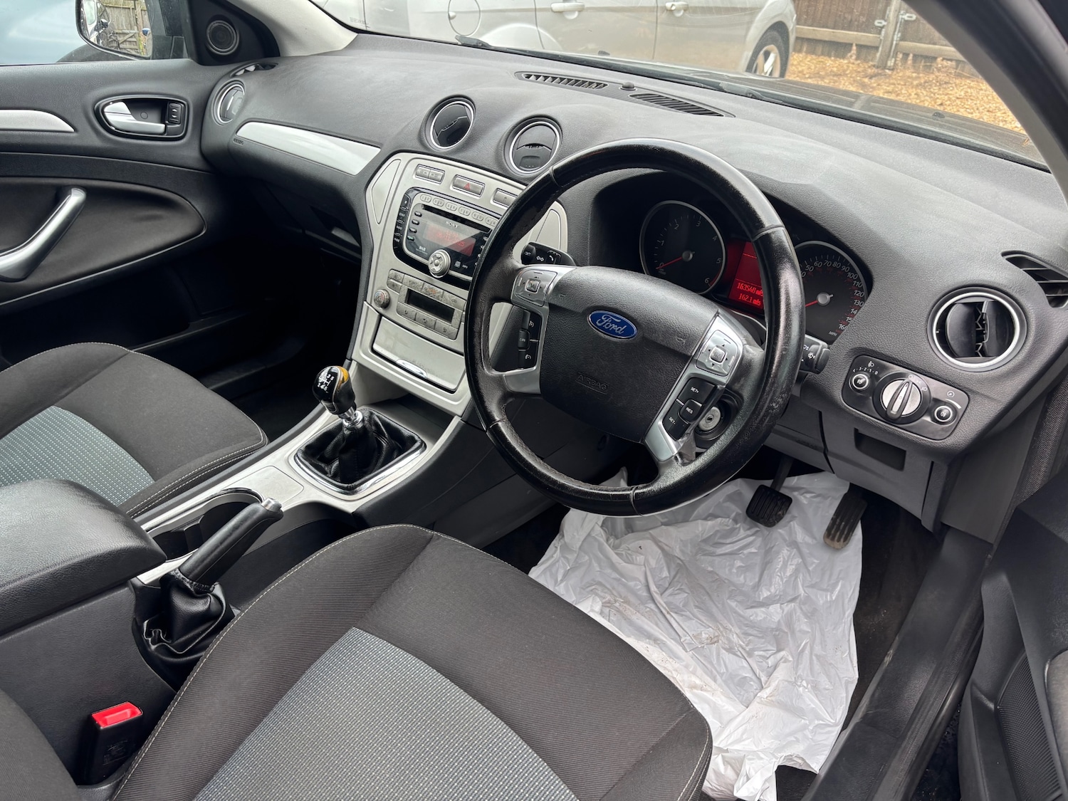 Used Ford Mondeo 2010 for sale - 76516112: Photo 3