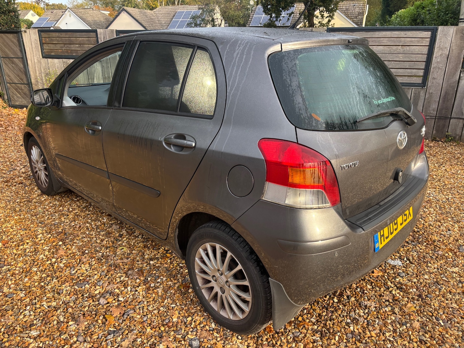 Used Toyota Yaris 2009 for sale - 76411921: Photo 4