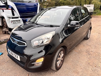 2011 (61) - 1.0 2 5dr