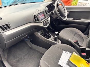 Used Kia Picanto 2011 for sale - 76237383: Photo 2