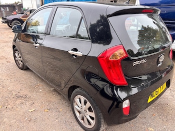 Used Kia Picanto 2011 for sale - 76237383: Photo 4