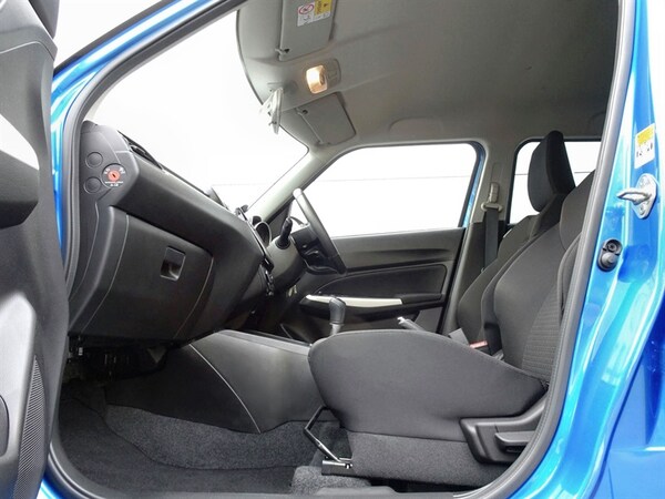 Used Suzuki Swift 2023 for sale - 76093117: Photo 14