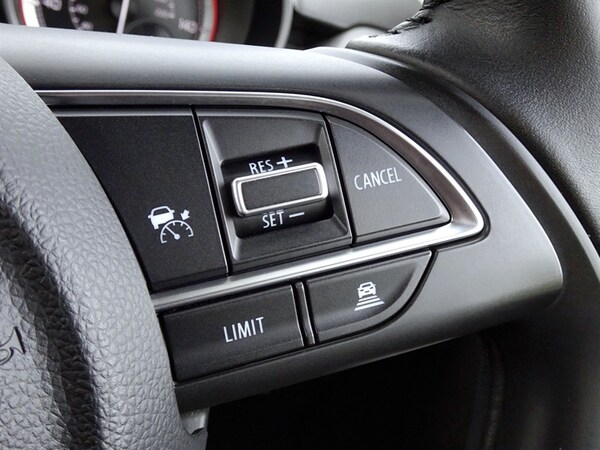 Used Suzuki Swift 2023 for sale - 76093117: Photo 29