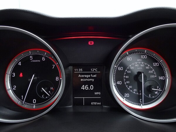 Used Suzuki Swift 2023 for sale - 76093117: Photo 32
