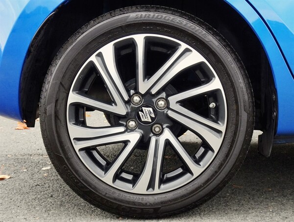 Used Suzuki Swift 2023 for sale - 76093117: Photo 8