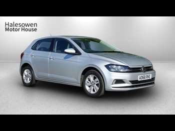 Used Volkswagen Polo 2018 for sale - 74588888: Photo