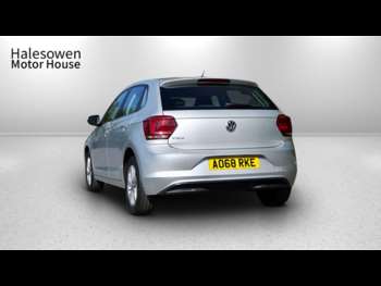 Used Volkswagen Polo 2018 for sale - 74588888: Photo