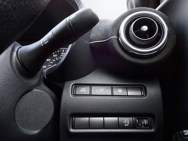 Used Nissan Juke for sale - 75445275: Photo 30