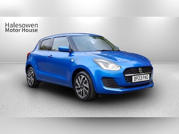Used Suzuki Swift 2023 for sale - 76224248: Photo 2