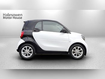 Used smart fortwo 2017 for sale - 78483419: Photo