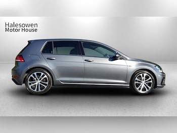 Used Volkswagen Golf 2019 for sale - 75598430: Photo