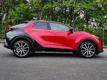 Used Toyota C-HR 2024 for sale - 78525899: Photo