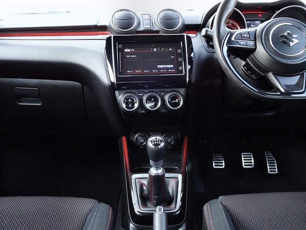 Used Suzuki Swift 2022 for sale - 74998809: Photo 15