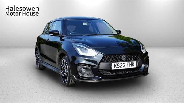 Used Suzuki Swift 2022 for sale - 74998809: Photo 1