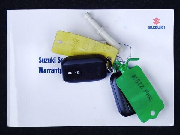Used Suzuki Swift 2022 for sale - 74998809: Photo 9