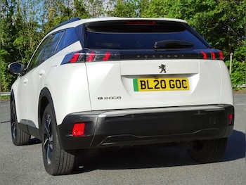 Used Peugeot E-2008 2020 for sale - 78483424: Photo