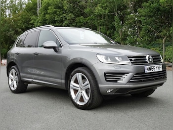 Used Volkswagen Touareg 2016 for sale - 79222401: Photo