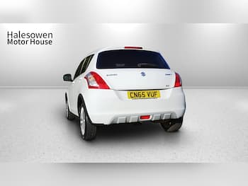 Used Suzuki Swift 2015 for sale - 79619858: Photo