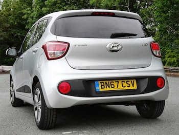 Used Hyundai i10 2017 for sale - 78702909: Photo