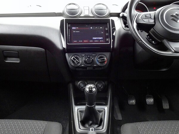 Used Suzuki Swift 2017 for sale - 76211058: Photo 15