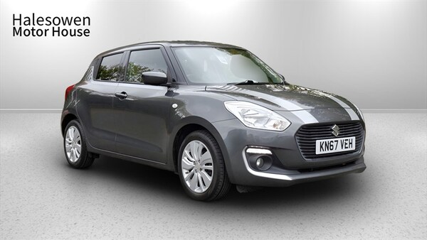 Used Suzuki Swift 2017 for sale - 76211058: Photo 2