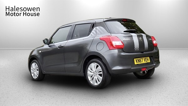 Used Suzuki Swift 2017 for sale - 76211058: Photo 5