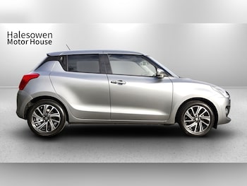 Used Suzuki Swift 2022 for sale - 78483668: Photo