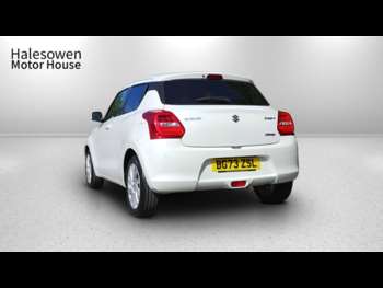 Used Suzuki Swift 2023 for sale - 75078639: Photo