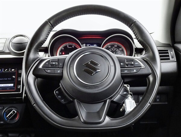 Used Suzuki Swift 2023 for sale - 76197415: Photo 16